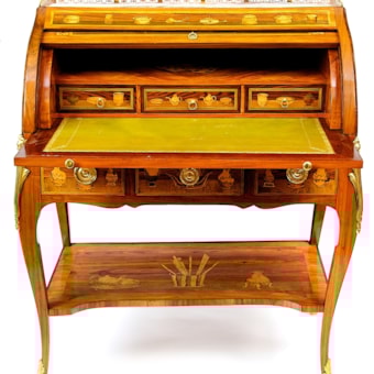 Significant Louis XV Cylinder Bureau with Colorful Inlay Intarsia
