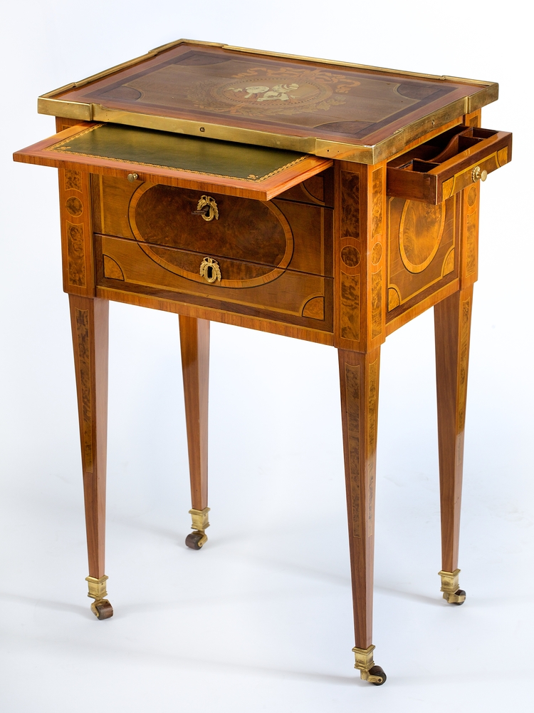 Une petite table basse