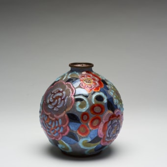 Yvonne Vase