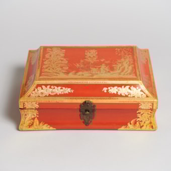 A Fine Wig Box "Coffret a perruques"