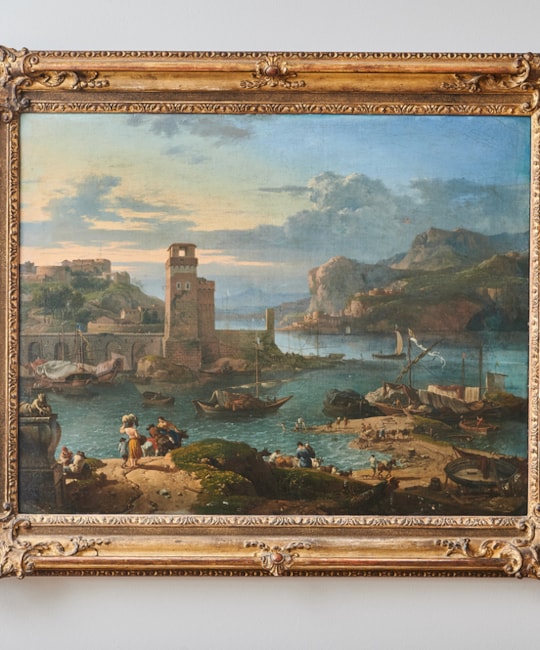 main image