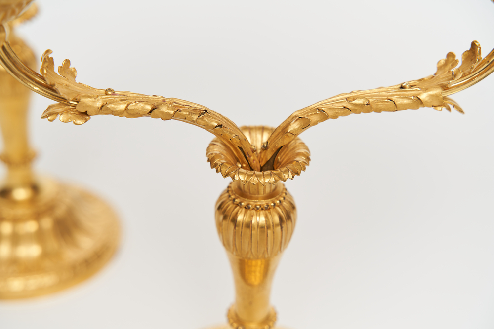 Ein Paar feine Kandelaber